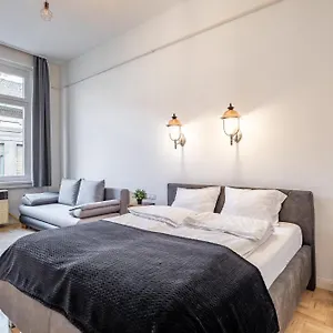  Appartamento Luxurious At Center Ungheria