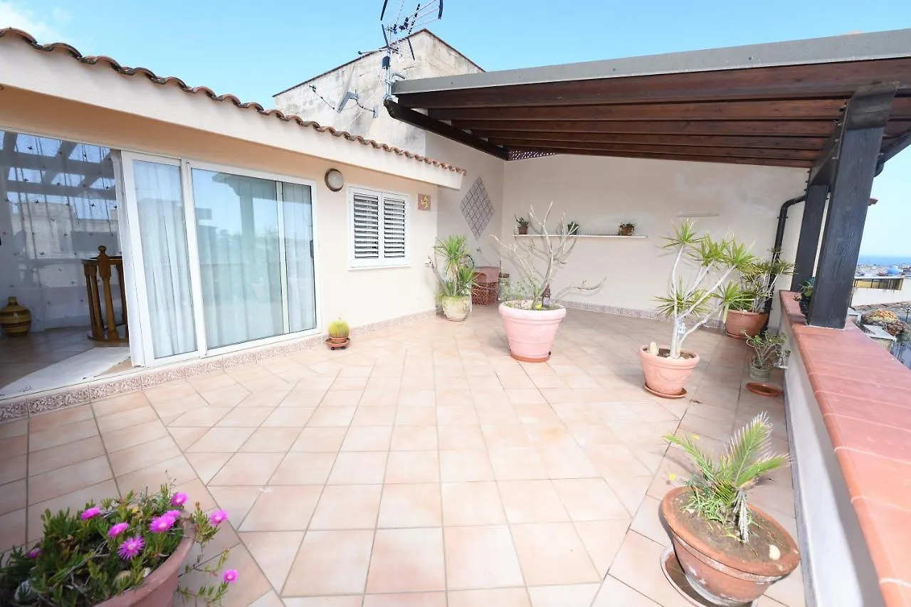 Holiday home Le Pigne Siciliane Villa Terrasini Italy