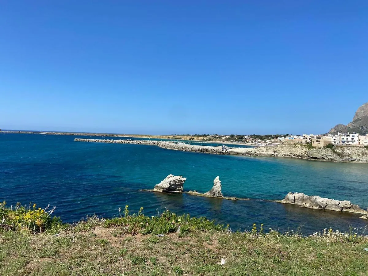Le Pigne Siciliane Villa Terrasini Italy